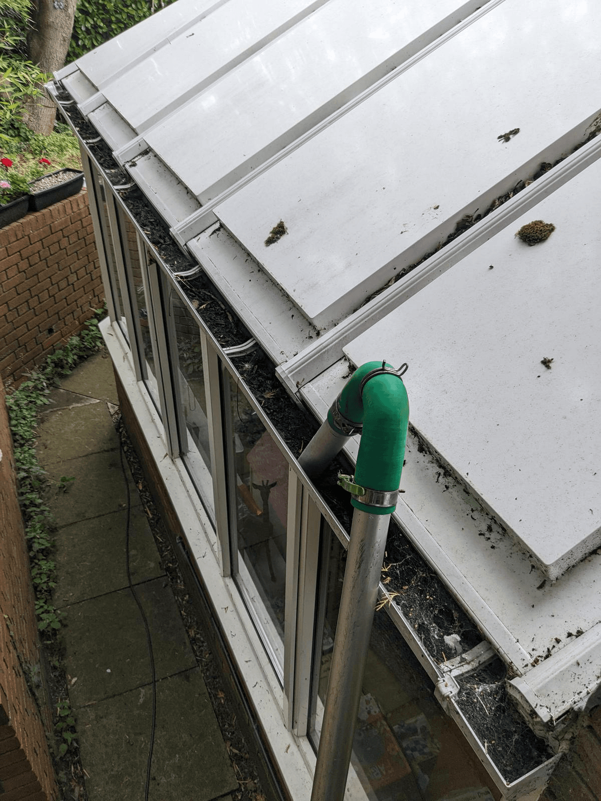 Gutter cleaning services